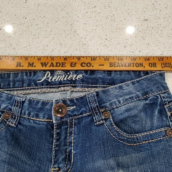 Rue21 Premiere Women’s Distressed Blue Jeans denim Size 30x30 - Picture 9 of 11